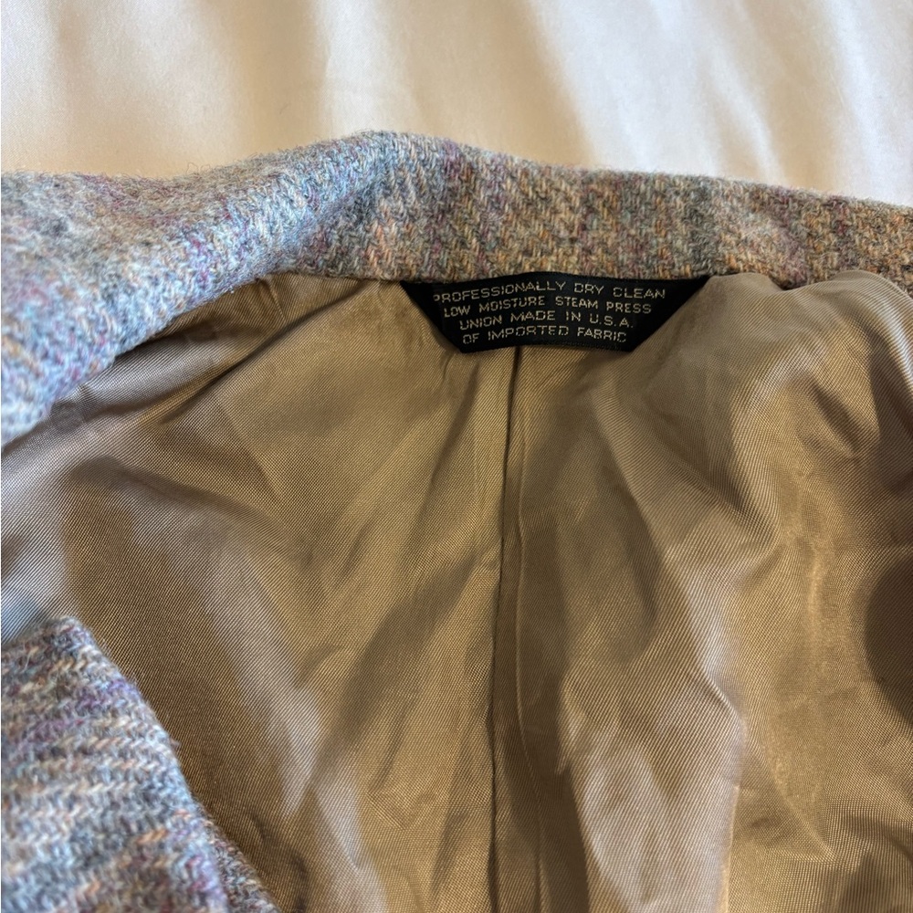 Women's Classic Gray Blazer - Picture 10 of 10